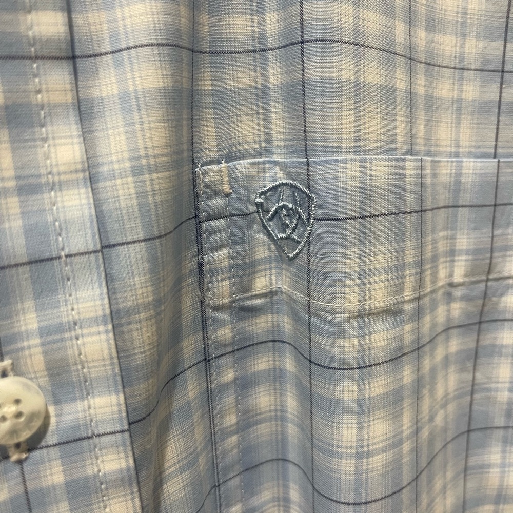Ariat Pro Men's Light Blue Plaid Button-Down Shirt - Picture 3 of 9